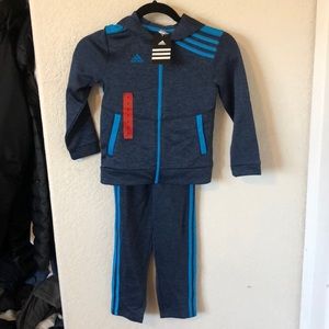 Adidas Boys 2PC Track Suit Size 5
